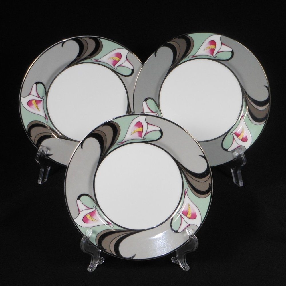 3 Fitz & Floyd Japan Lis de Platine salad plates.